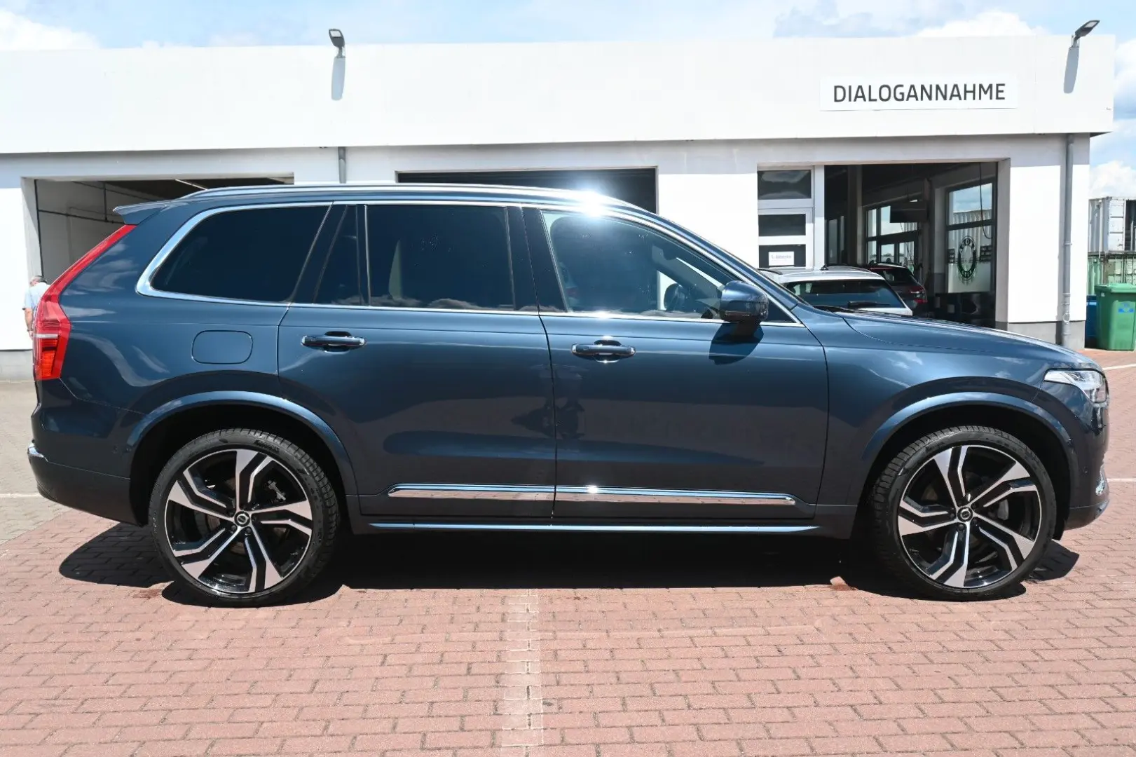 XC90 B5  Bright *360*H/K*STHZ*LUFT*AHK*7S*PANO