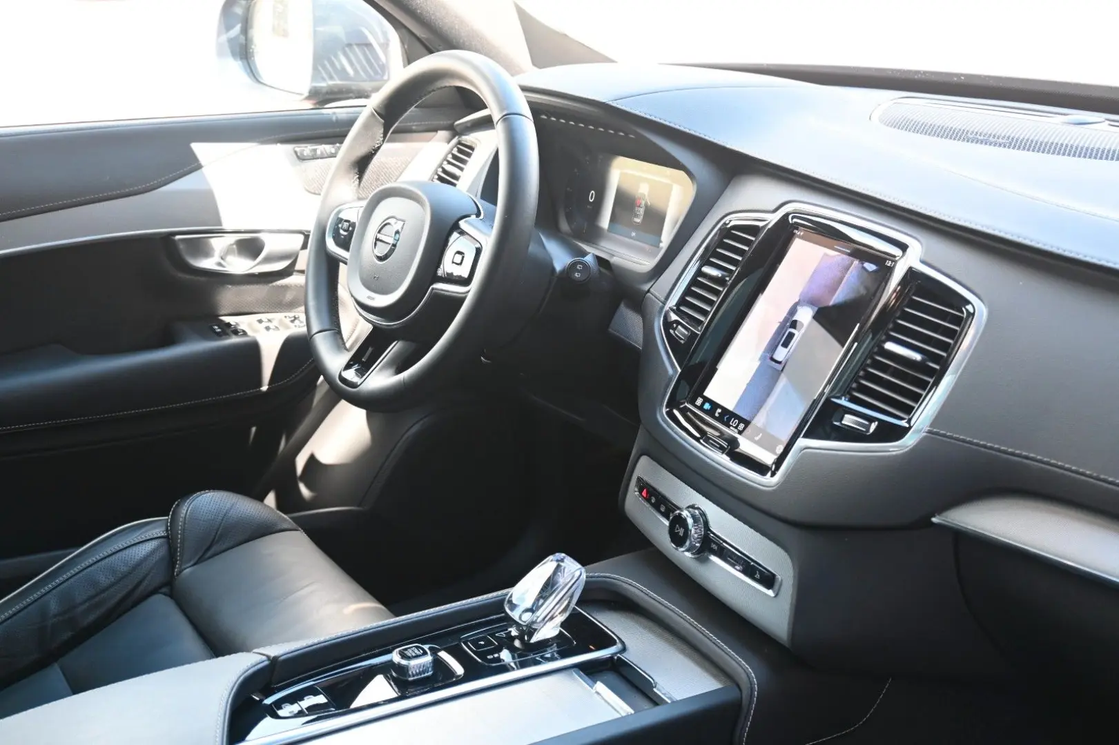 XC90 B5  Bright *360*H/K*STHZ*LUFT*AHK*7S*PANO