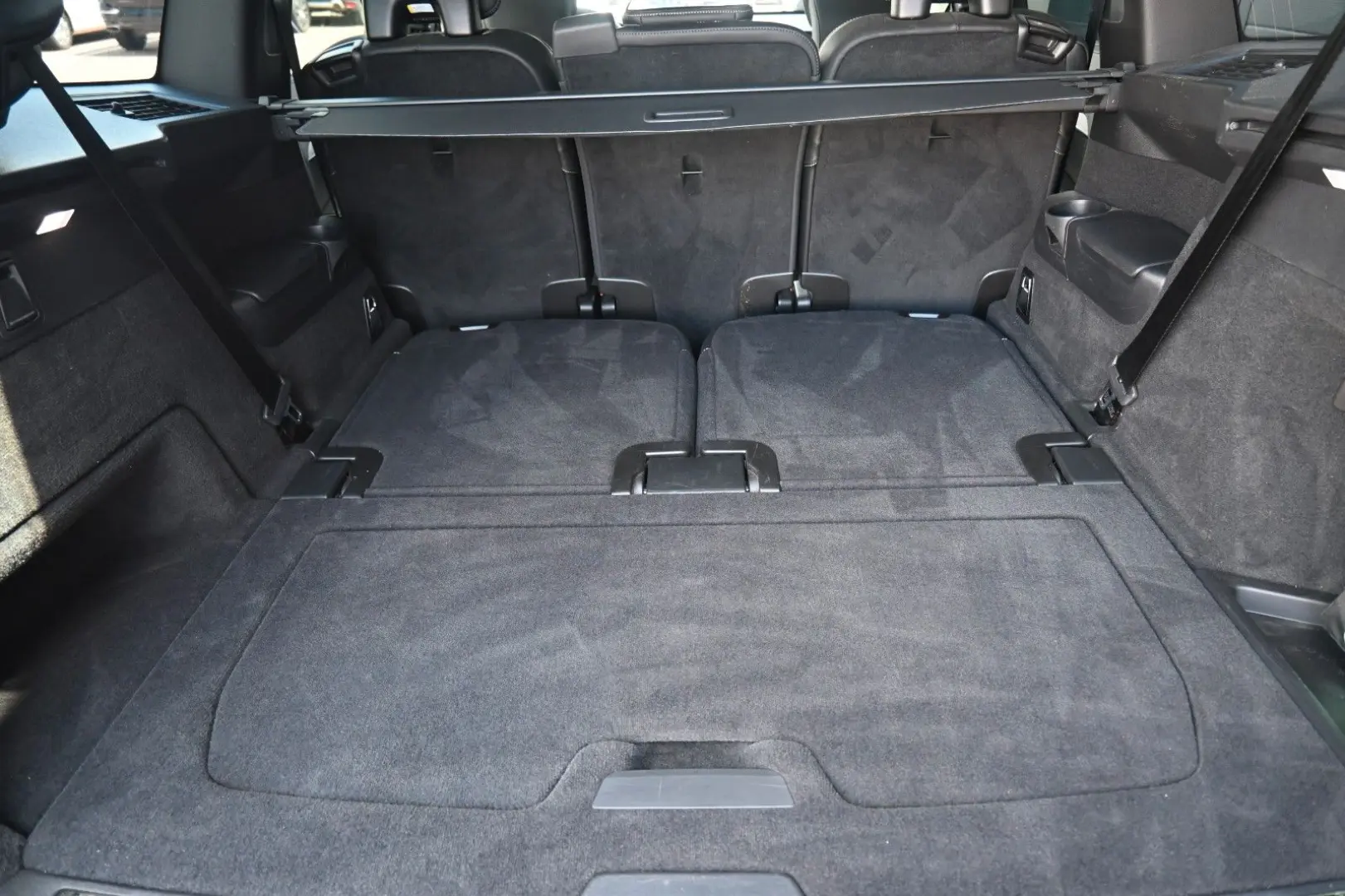 XC90 B5  Bright *360*H/K*STHZ*LUFT*AHK*7S*PANO