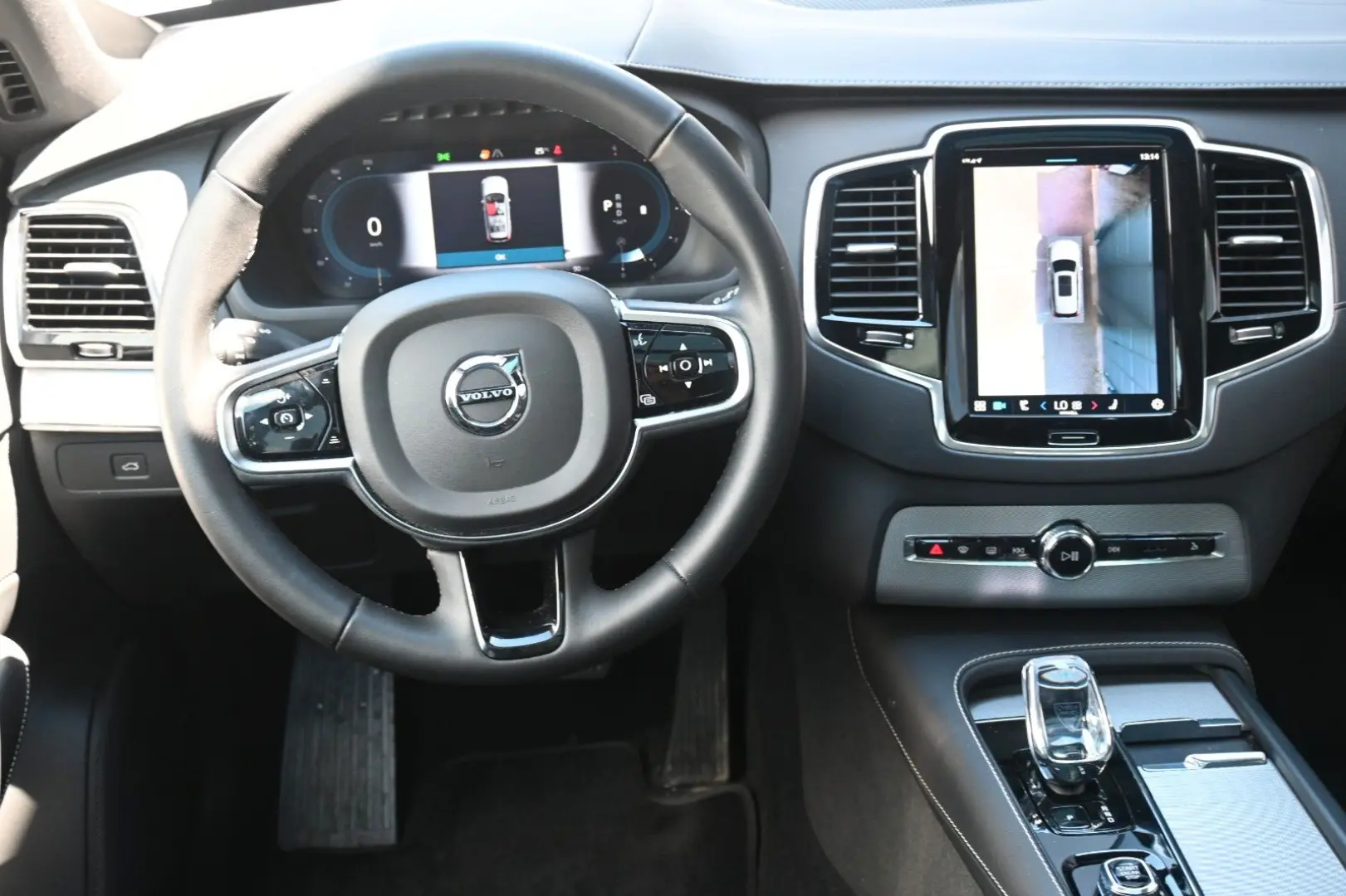 XC90 B5  Bright *360*H/K*STHZ*LUFT*AHK*7S*PANO