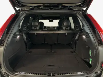 XC90 T8 AWD Recharge Ultimate-Dark Glasd Luftf B