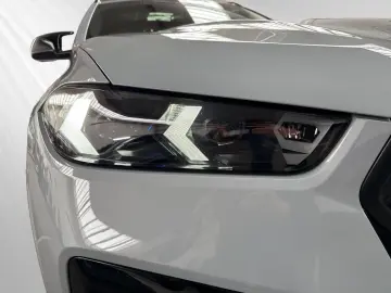X6 M Competition AHK|SkyLounge|DA-Prof.|B&W|Pano