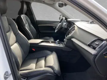 XC90 T8 AWD Recharge Ultra Dark 7-Sitzer ACC SD