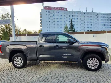 Tundra 4x4 Double Cab SR5 - SR5 Package - SOFORT