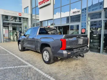 Tundra 4x4 Double Cab SR5 - SR5 Package - SOFORT