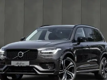 XC90 T8 Ultimate Dark Recharge Plug-In Hybrid AW