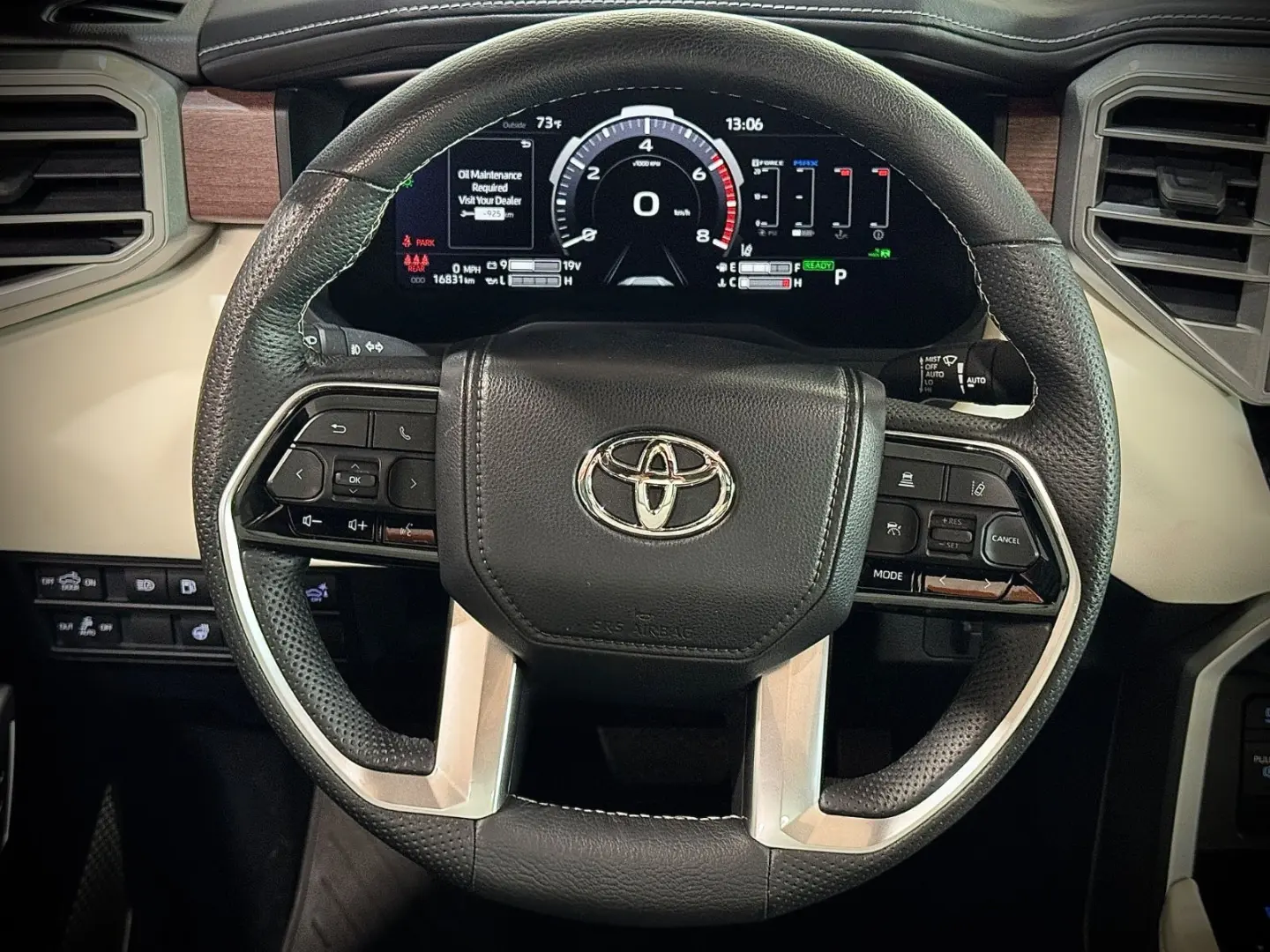 Tundra*Capstone*Pano*JBL*LED*Navi*E-Trittbretter