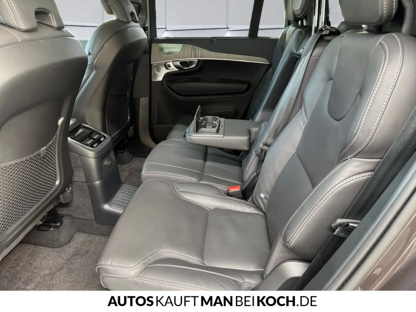 XC90 T8 Plug-In AWD Ultimate Dark High-End