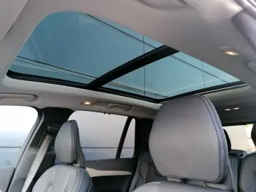XC90 T8 AWD Recharge Plus Dark 7-Sitzer