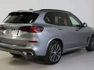 X5 xDr. 40dA M Sport AHK Panorama ACC Standh.