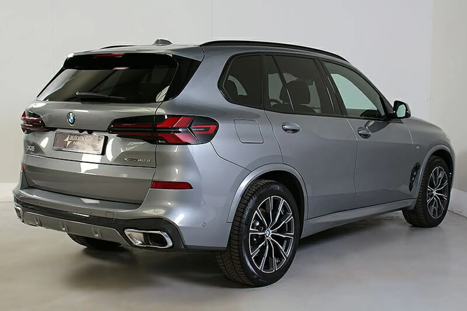 X5 xDr. 40dA M Sport AHK Panorama ACC Standh.