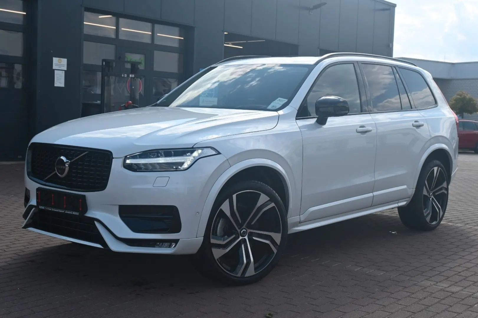 XC90 B5D Ultimate Dark*360°*MASS*22
