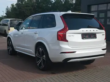 XC90 B5D Ultimate Dark*360°*MASS*22