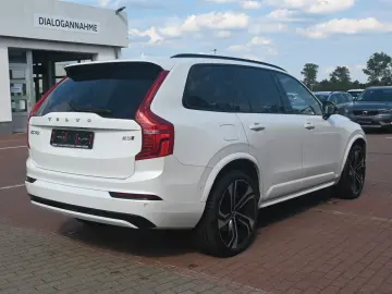 XC90 B5D Ultimate Dark*360°*MASS*22