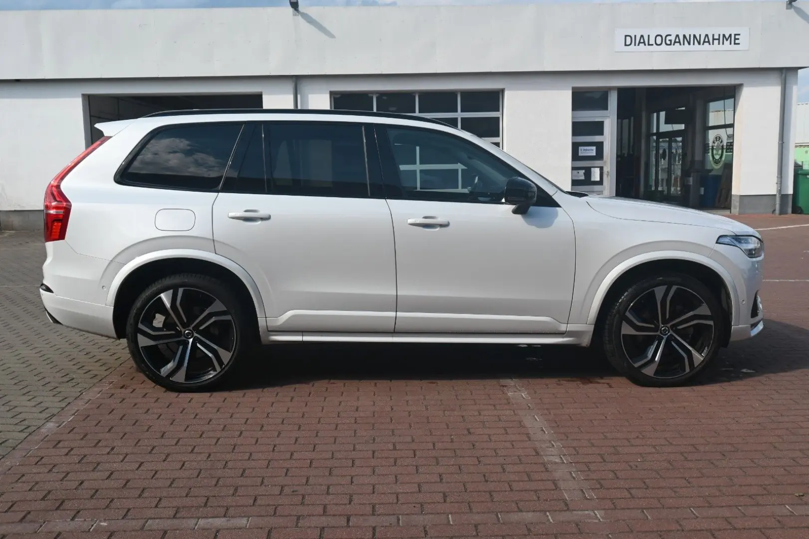 XC90 B5D Ultimate Dark*360°*MASS*22