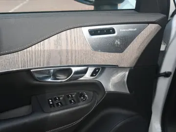 XC90 B5D Ultimate Dark*360°*MASS*22