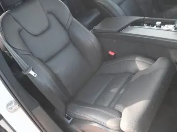 XC90 B5D Ultimate Dark*360°*MASS*22