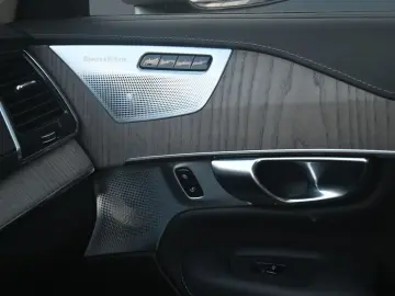 XC90 B5D Ultimate Dark*360°*MASS*22