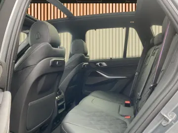X5 xDrive 30d M Sport*AHK*Pano*Stdhzg*22Zoll*