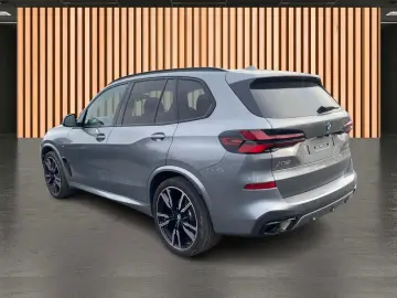 X5 xDrive 30d M Sport*AHK*Pano*Stdhzg*22Zoll*