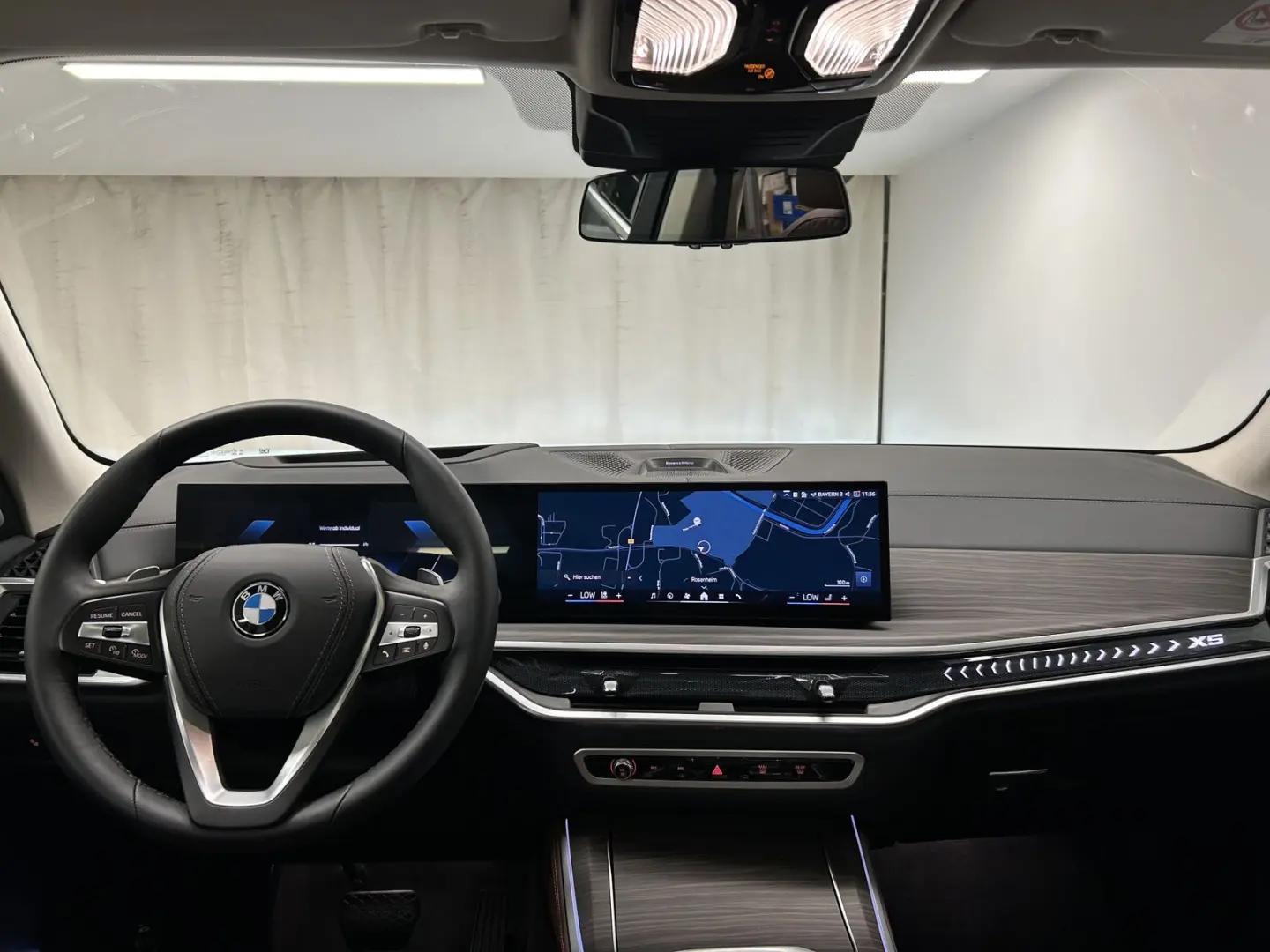 X5 xDrive40i M Sportpaket AHK B&W Pano. DAB Driv