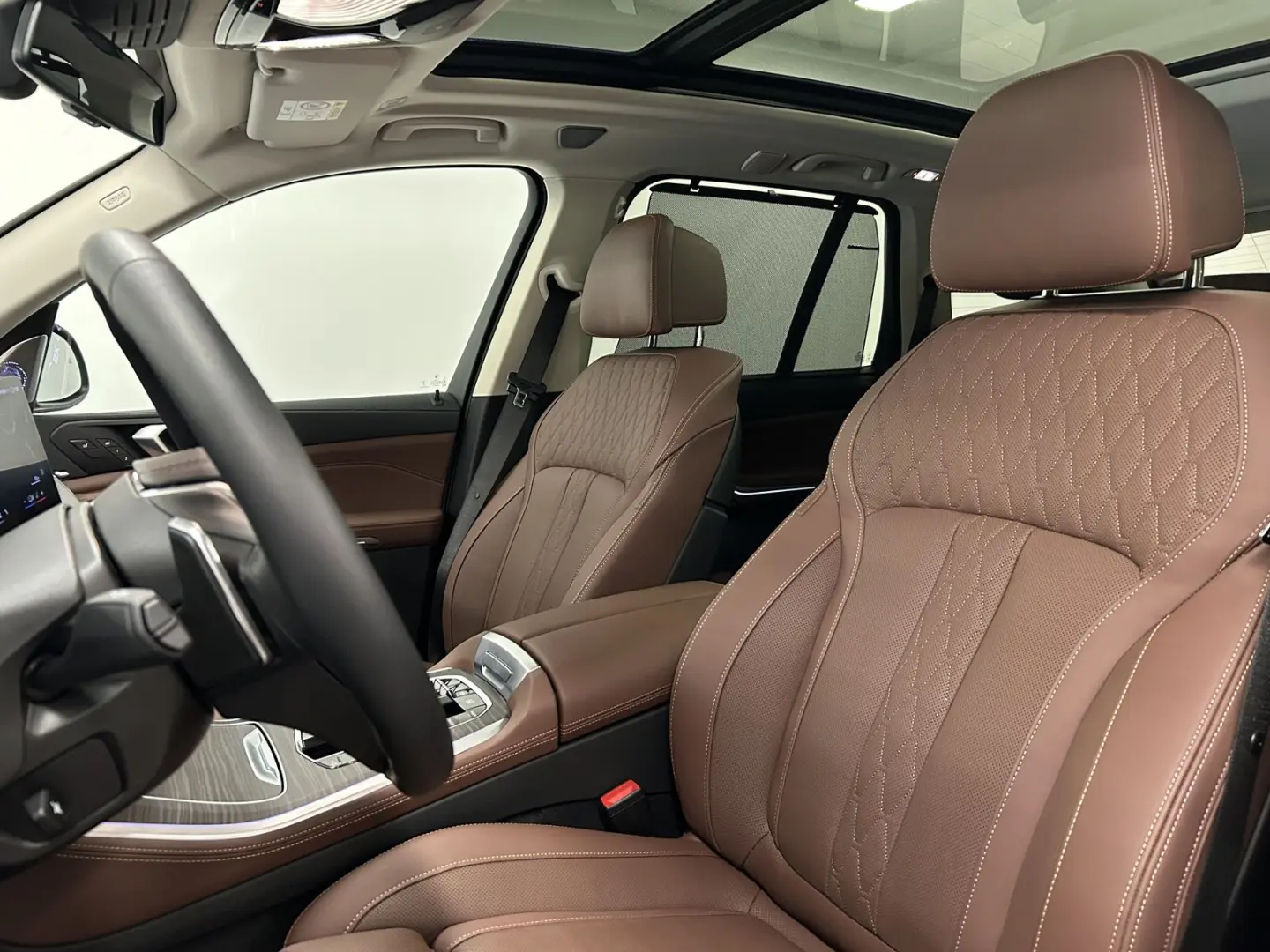 X5 xDrive40i M Sportpaket AHK B&W Pano. DAB Driv