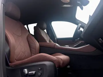 X5 xDr 40d M SPORT PRO SoftCl,Pano,AHK,StHz,H/K