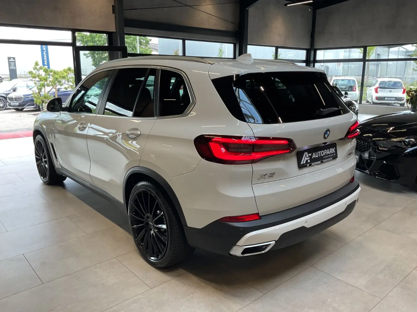 X5 45e xDrive HuD Laser Leder Luftfed. Pano 22