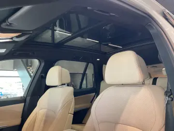 X5 45e xDrive HuD Laser Leder Luftfed. Pano 22