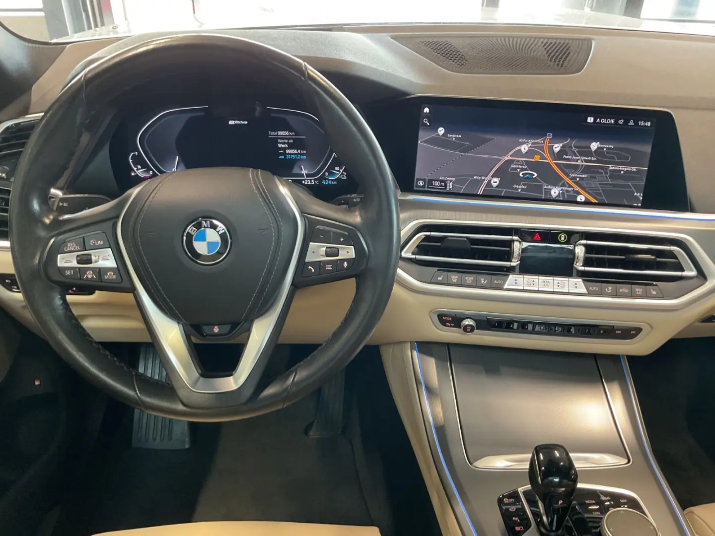 X5 45e xDrive HuD Laser Leder Luftfed. Pano 22