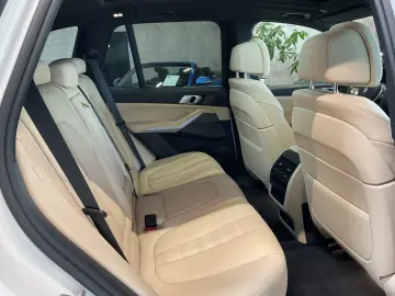 X5 45e xDrive HuD Laser Leder Luftfed. Pano 22