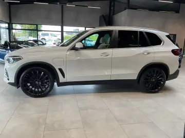 X5 45e xDrive HuD Laser Leder Luftfed. Pano 22