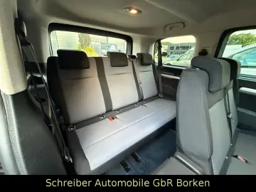 Traveller Business L2 HEAD-UP 8-SITZE KEYLESS
