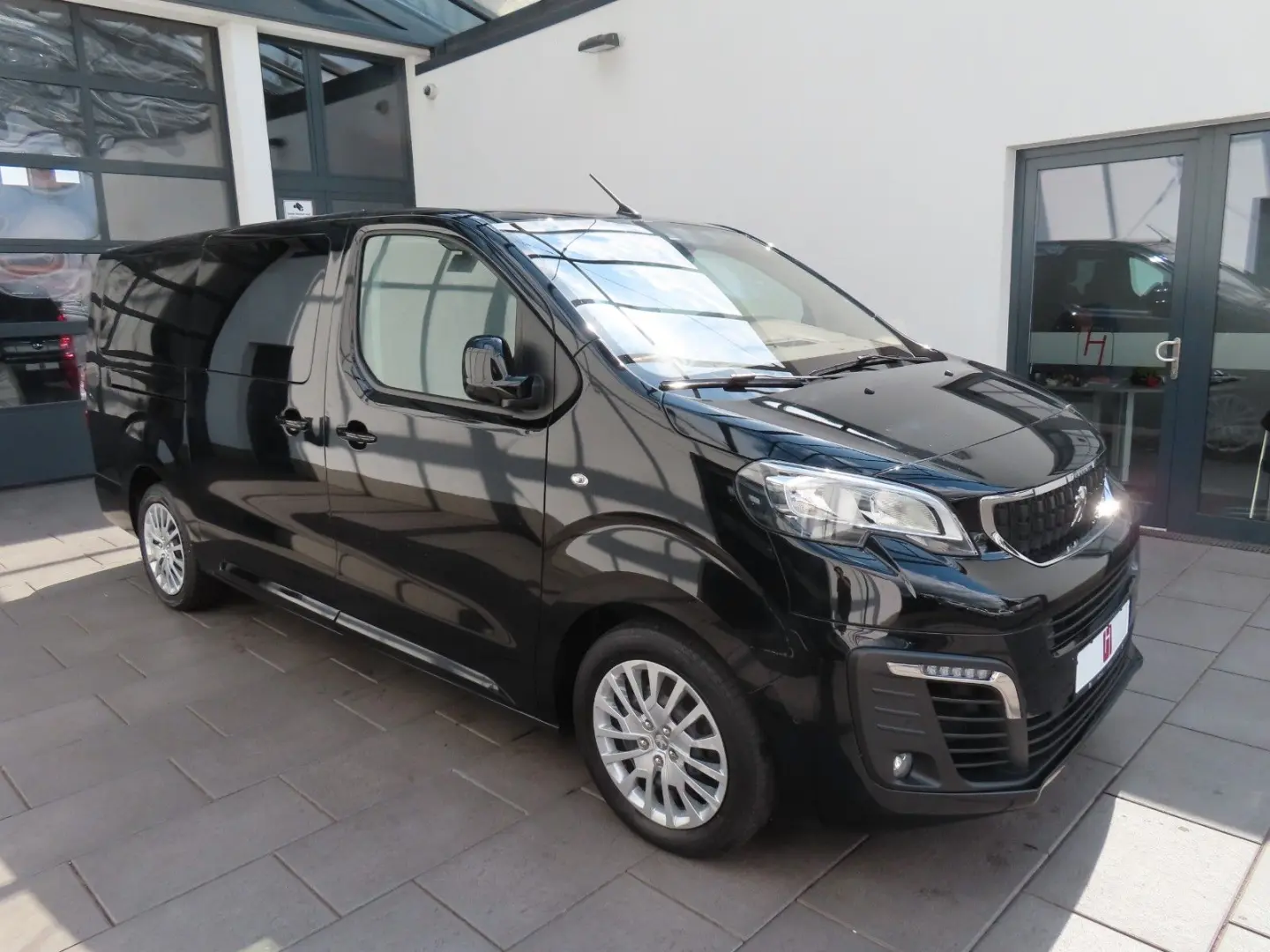 Traveller BlueHDi 145 S&S Active L3 Klima/AHK