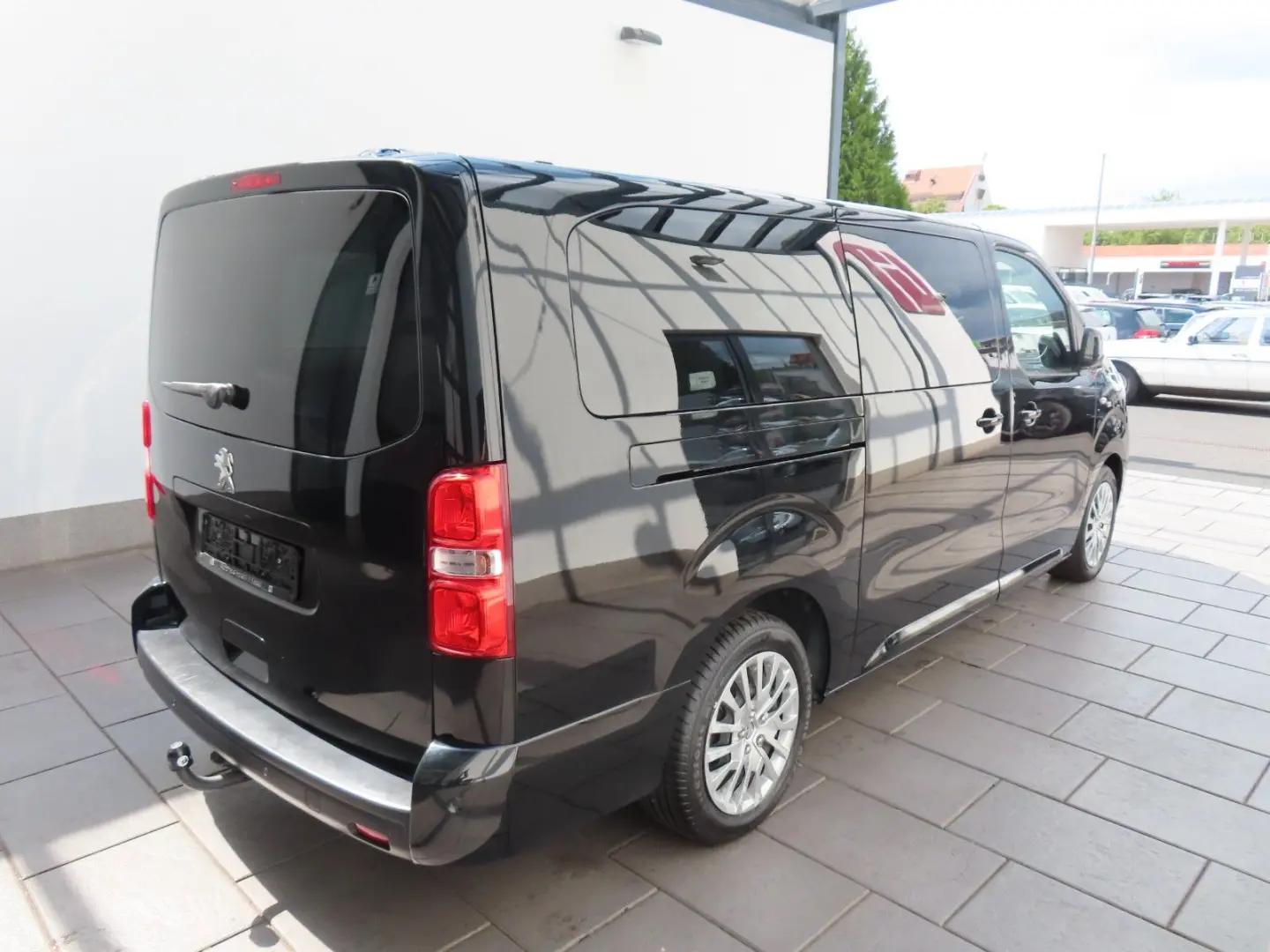 Traveller BlueHDi 145 S&S Active L3 Klima/AHK