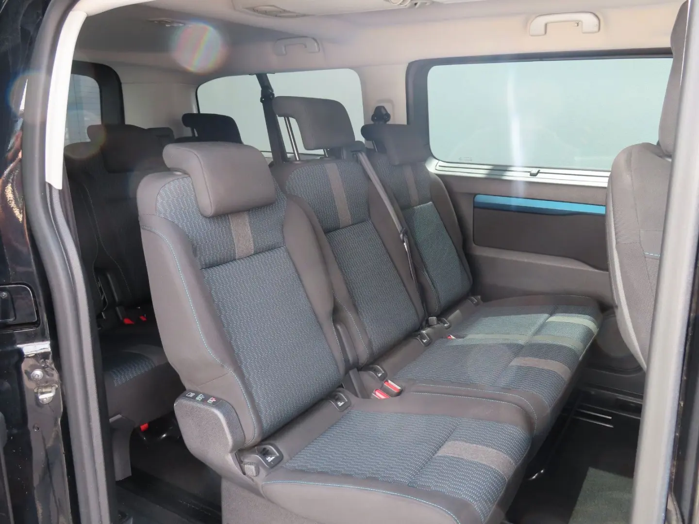 Traveller BlueHDi 145 S&S Active L3 Klima/AHK