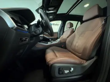 X5 xDrive 45e HUD AHK Pano Navi Leder Laserlicht