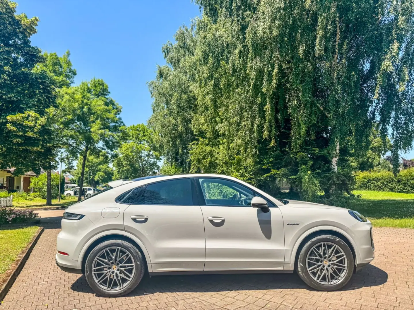 Cayenne Coupe E-Hybrid*PANO*21
