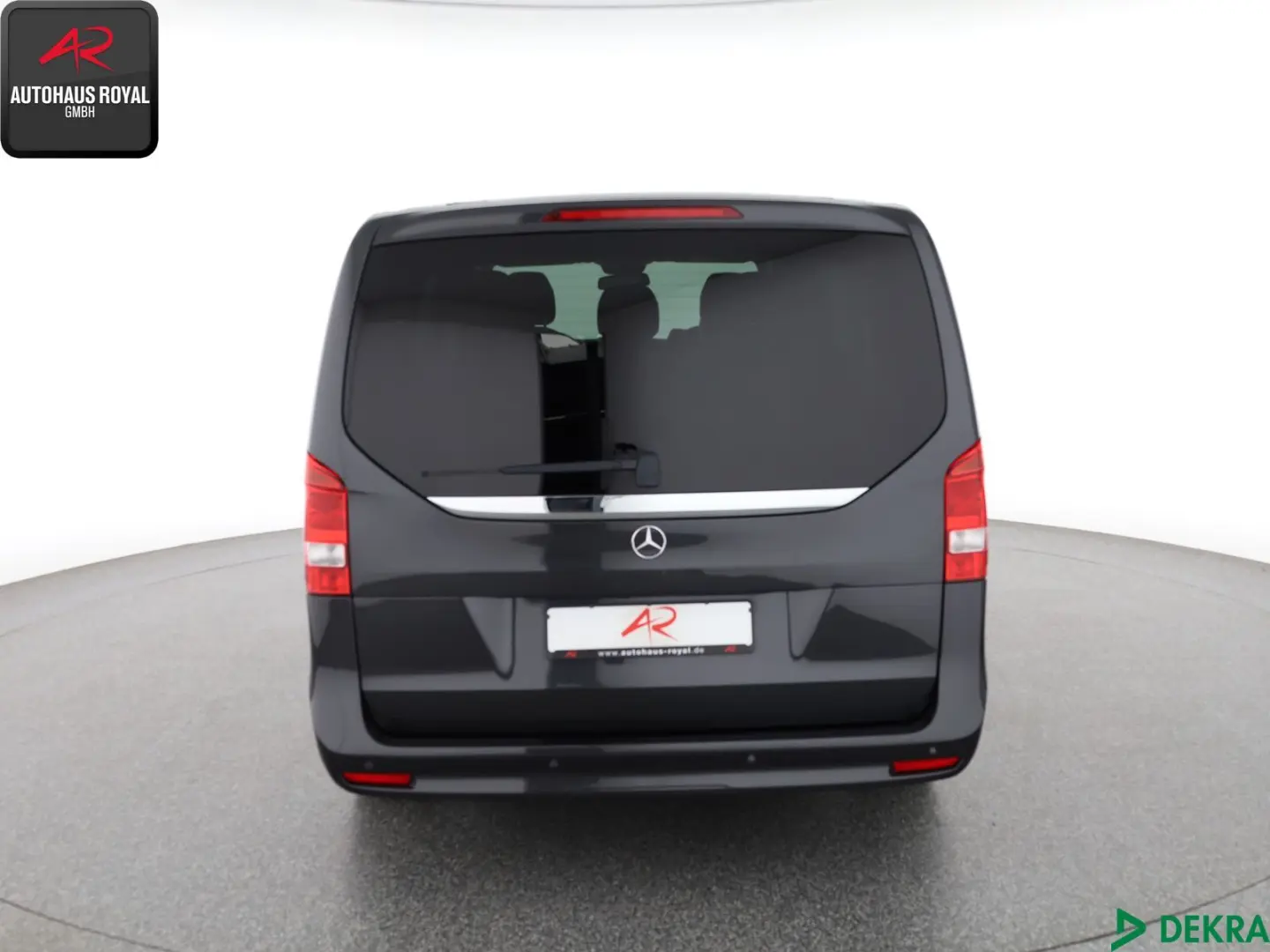 V 220 d SPORTPAKET LANG 8 SITZE PANO,BURMESTER