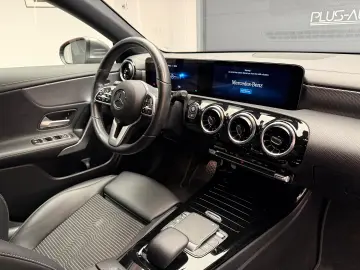 Mercedes Benz CLA 180 Coupé