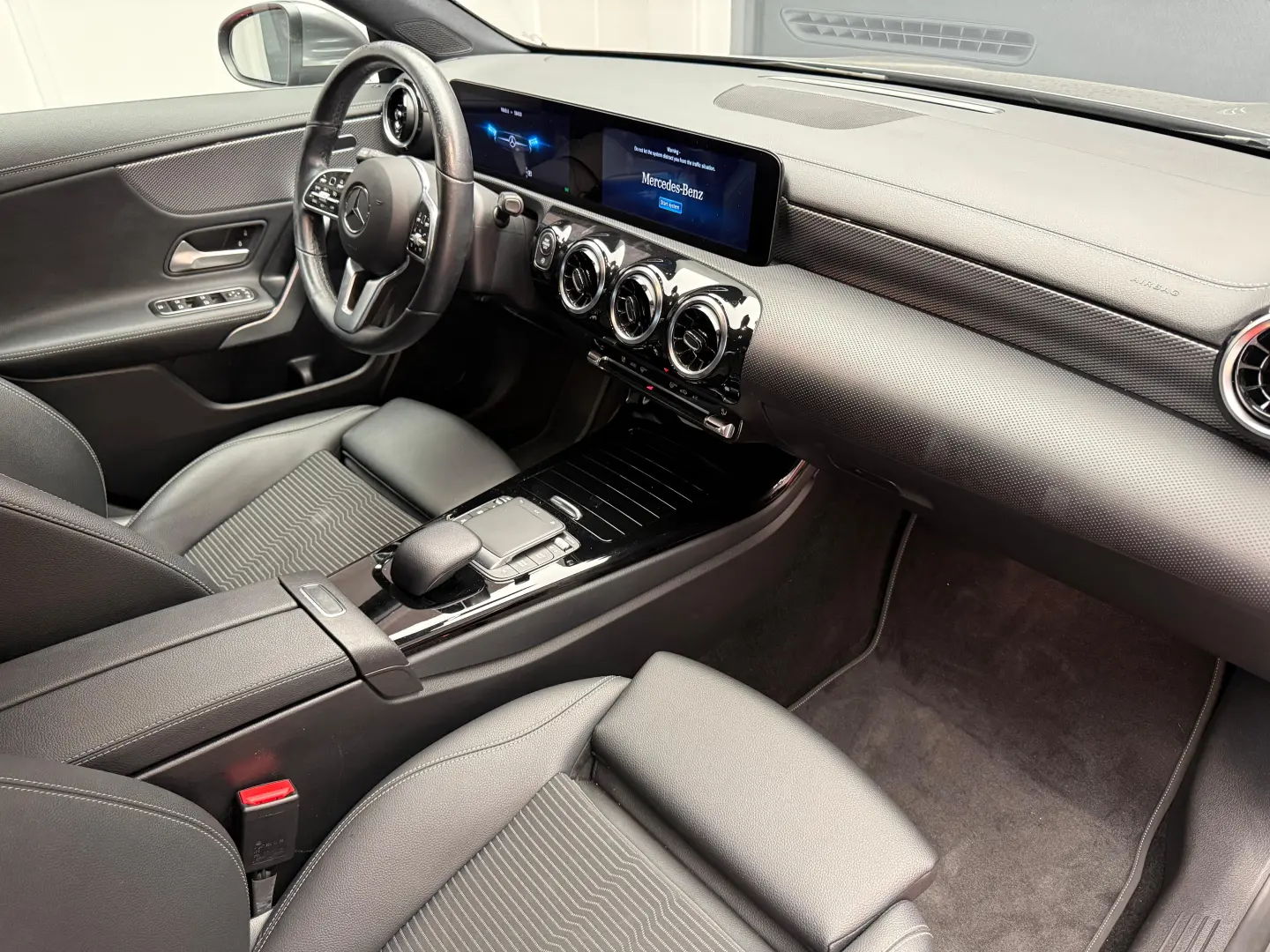 Mercedes Benz CLA 180 Coupé