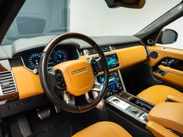 Range Rover Autobiography