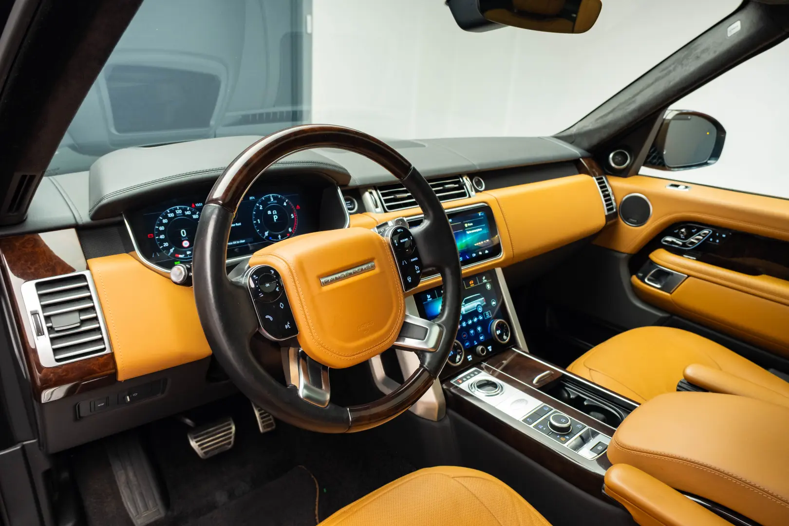 Range Rover Autobiography