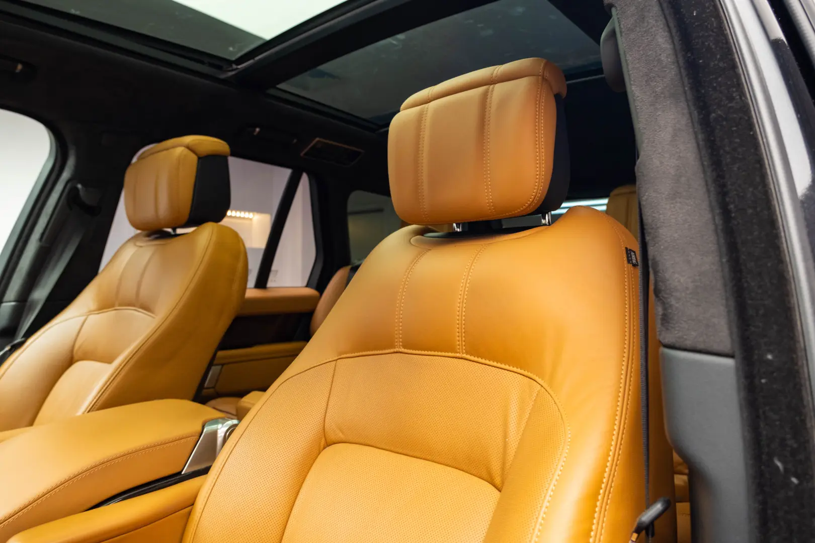 Range Rover Autobiography