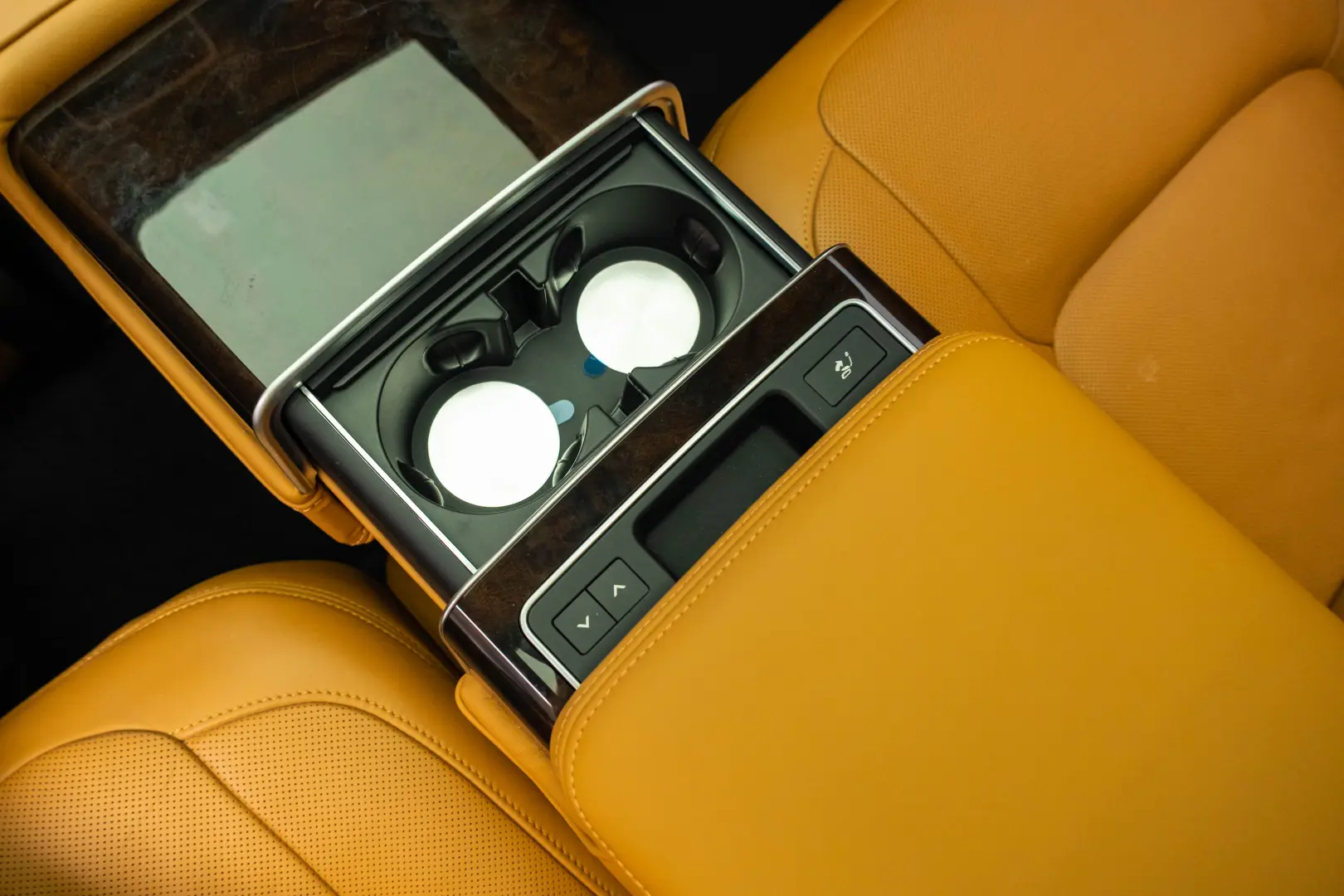 Range Rover Autobiography