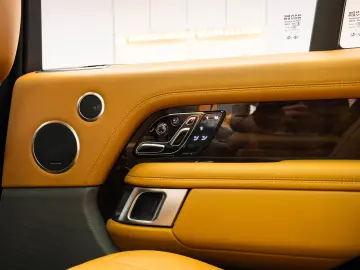 Range Rover Autobiography