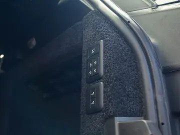Range Rover Autobiography