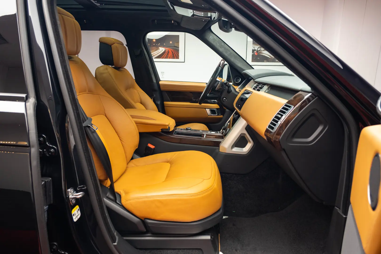 Range Rover Autobiography