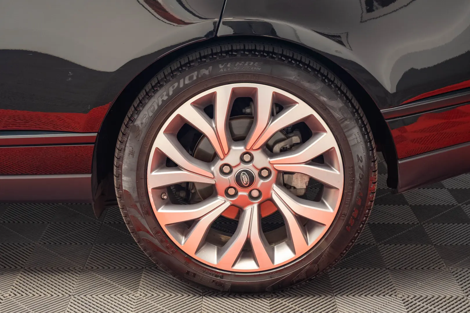 Range Rover Autobiography