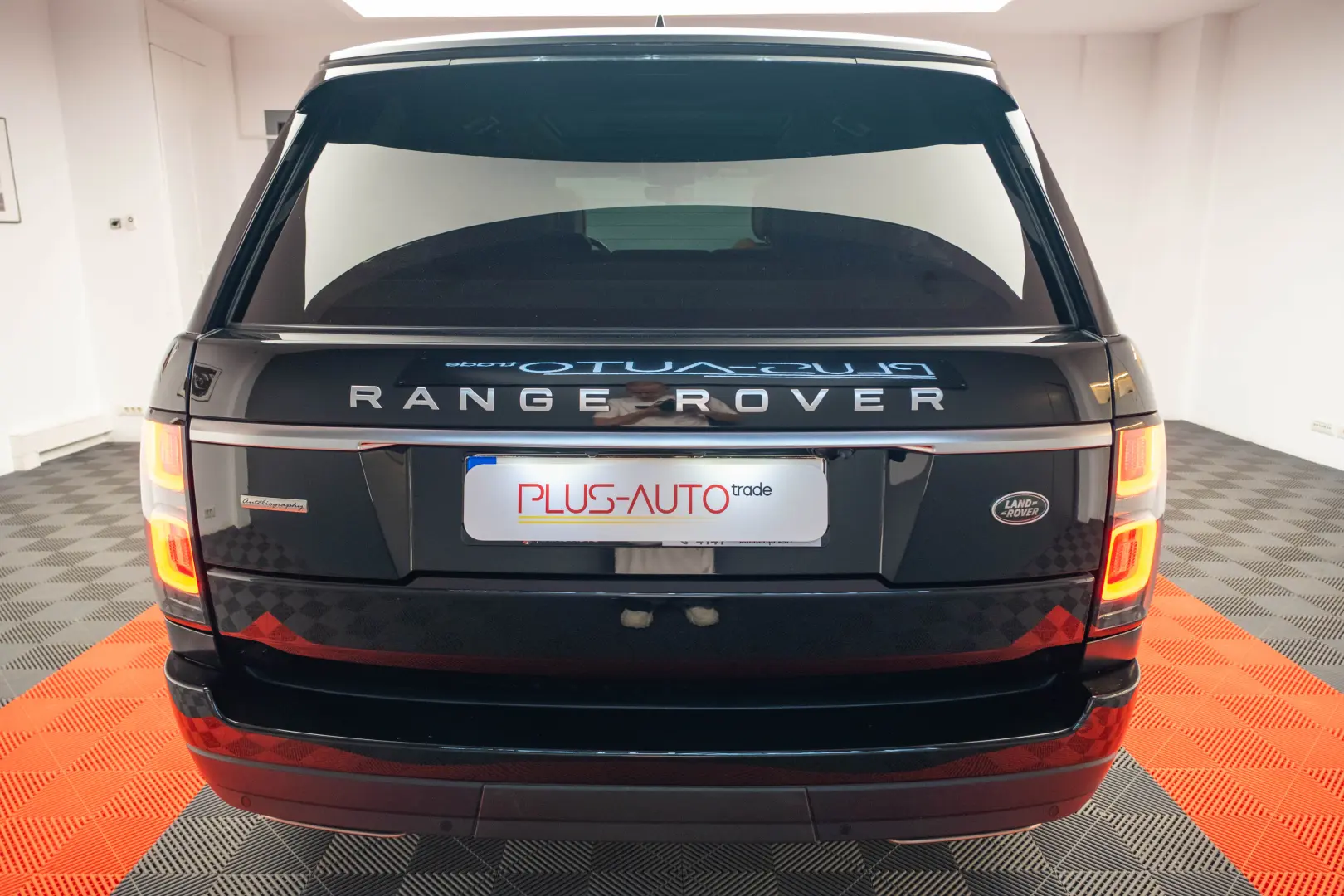 Range Rover Autobiography